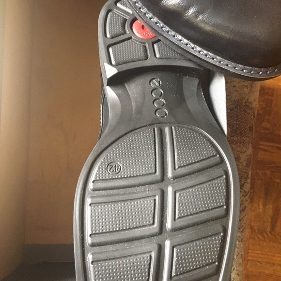 NWT/In Box Ecco Dress Shoe - Slip On Loafer Style - Picture 3 of 6